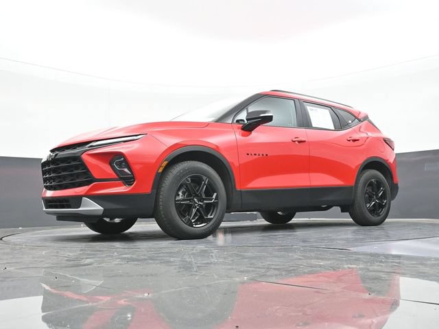 Used 2024 Chevrolet Blazer LT w/ Midnight/Sport Edition FWD image 57