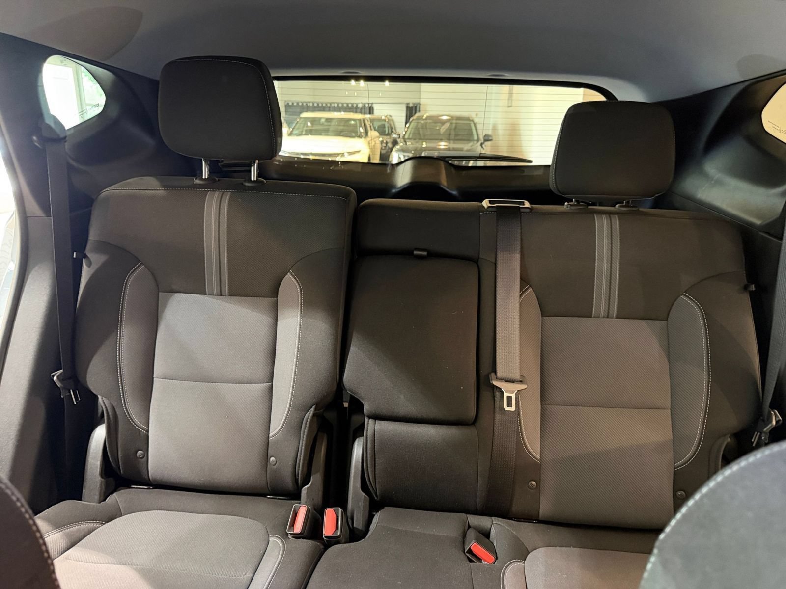 Used 2025 Chevrolet Blazer LT FWD image 38