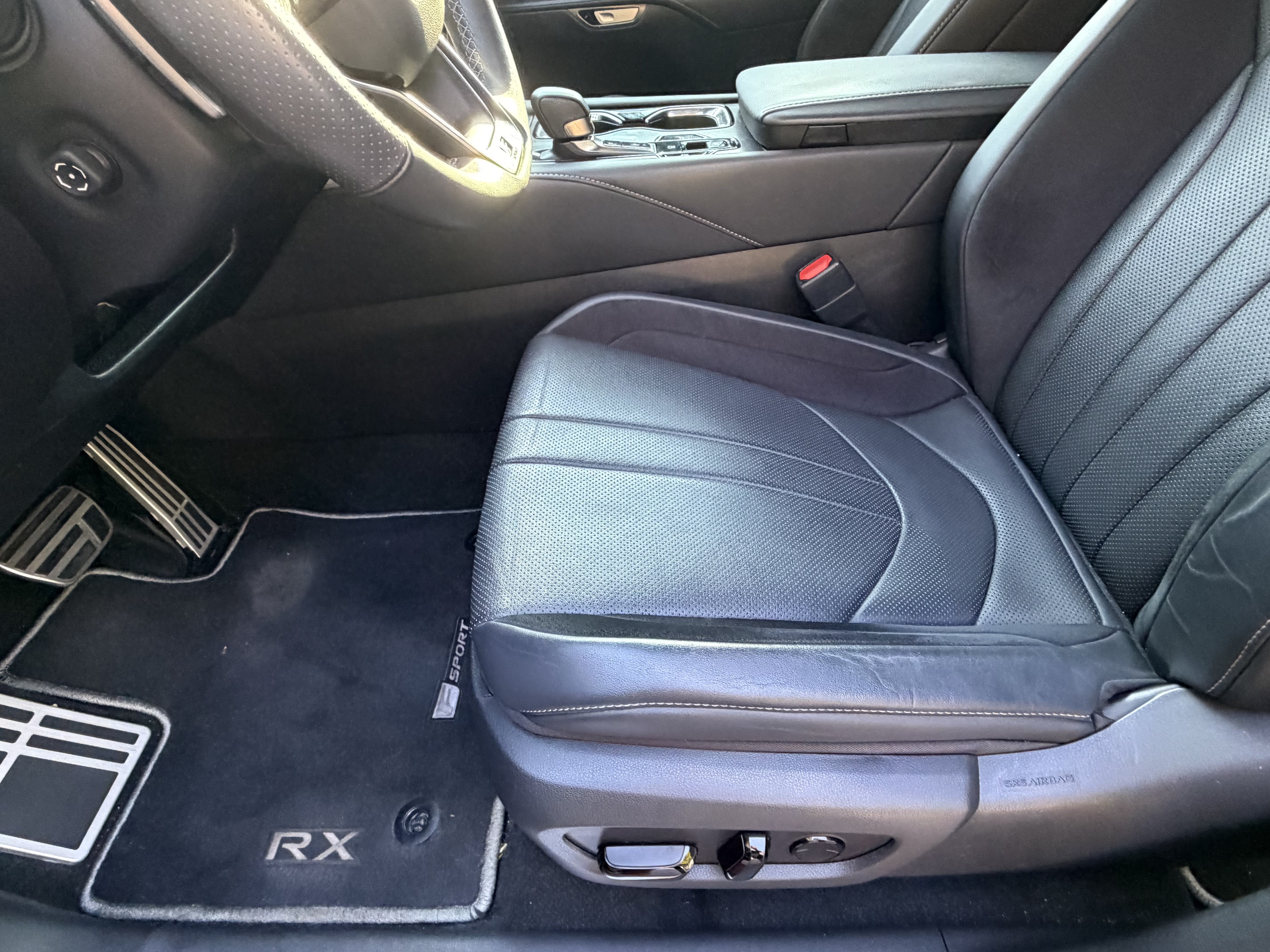 Used 2024 Lexus RX 500h F Sport w/ Convenience Package AWD/4WD image 16