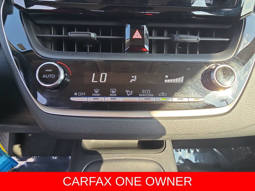 Used 2022 Toyota Corolla LE FWD image 21