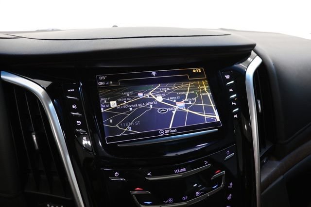 Used 2019 Cadillac Escalade ESV Luxury AWD/4WD image 23