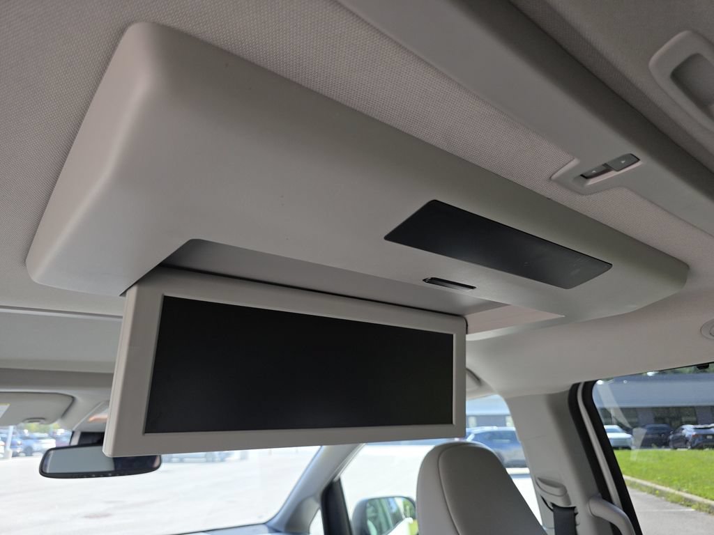 Used 2019 Toyota Sienna Limited AWD/4WD image 15