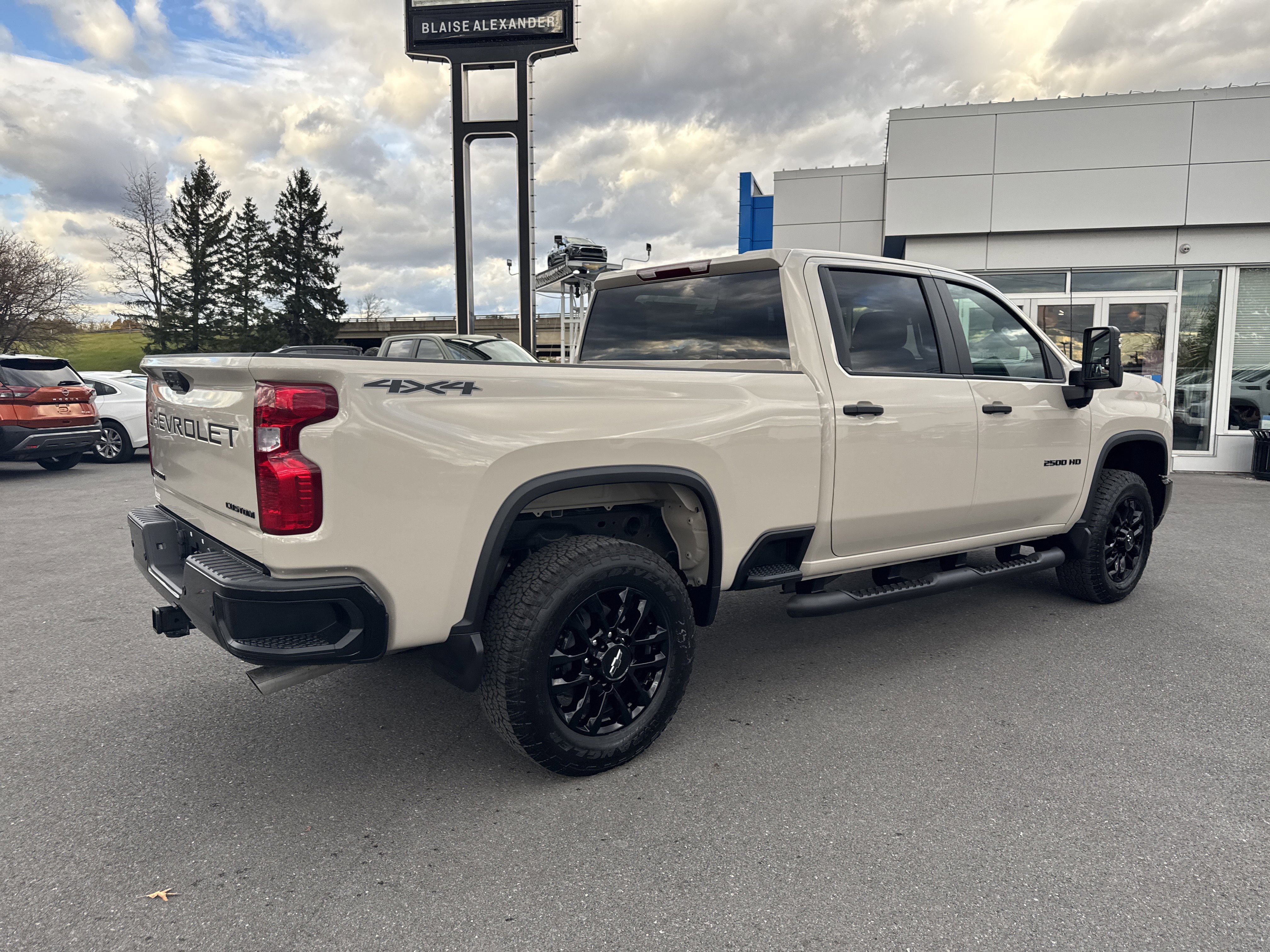 New 2026 Chevrolet Silverado 2500 Custom w/ Custom Value Package video 3