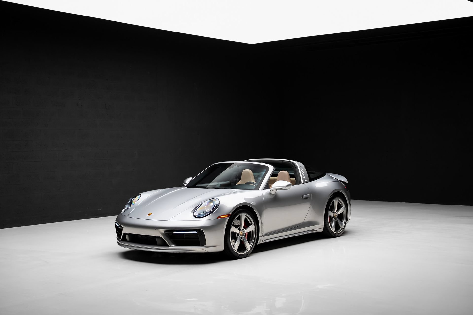 Used 2023 Porsche 911 Targa 4S AWD/4WD image 6