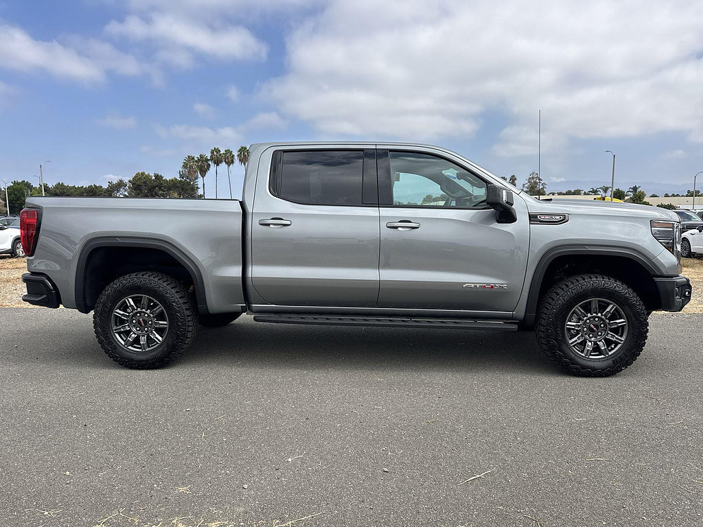 New 2026 GMC Sierra 1500 AT4X AWD/4WD image 9