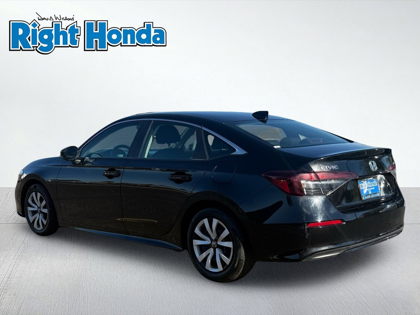 Used 2025 Honda Civic LX image 4