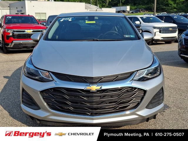 Used 2019 Chevrolet Cruze LT w/ LT Fleet Convenience Package FWD image 3