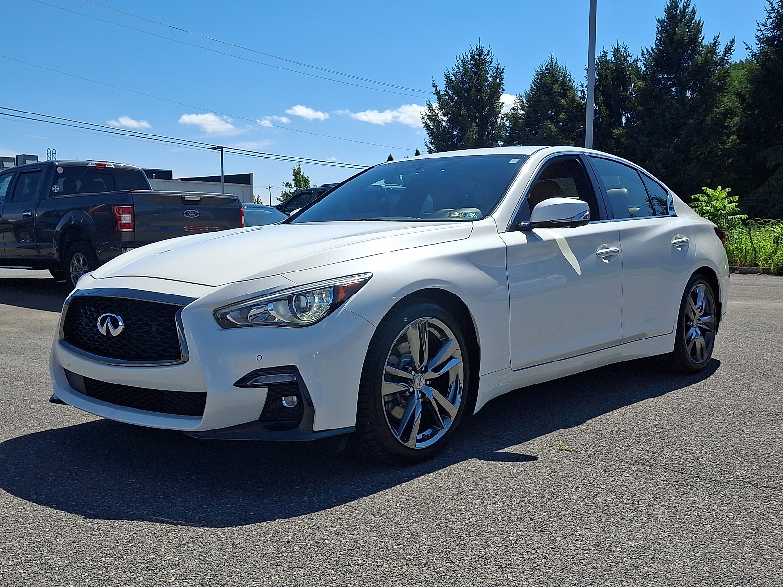Used 2021 INFINITI Q50 Signature Edition w/ Cargo Package RWD image 3