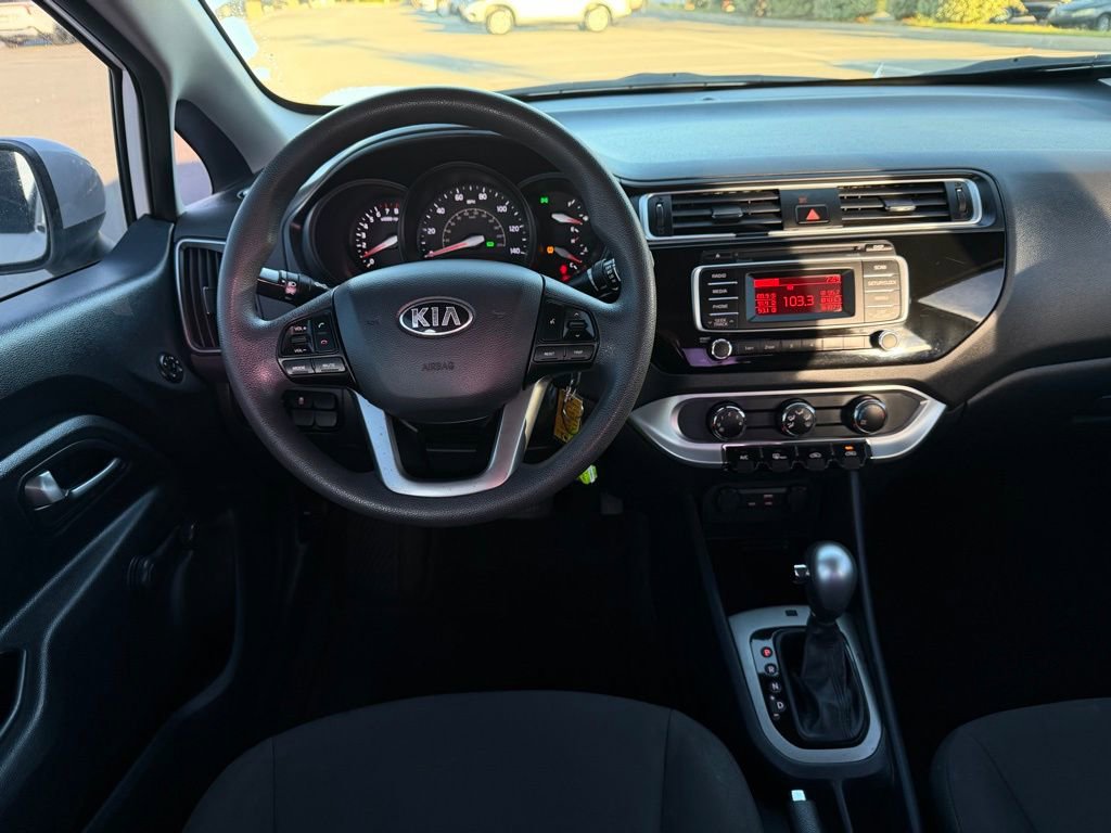 Used 2016 Kia Rio LX image 15
