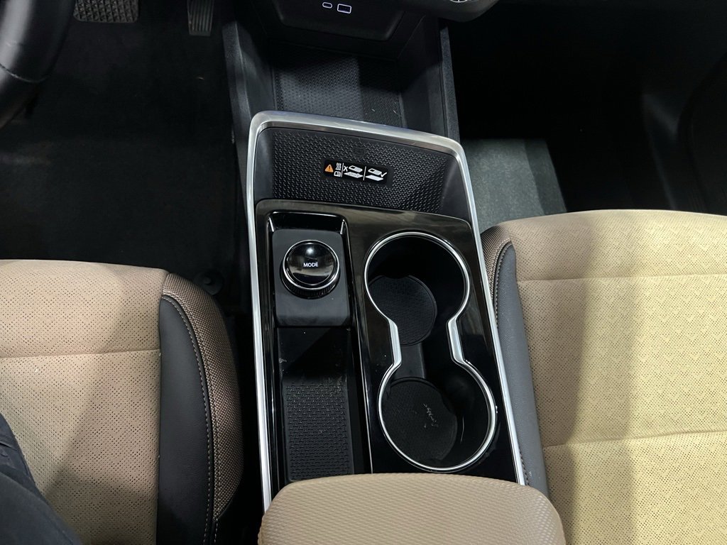 Certified 2025 Chevrolet Equinox ACTIV w/ Safety and Technology Package image 13