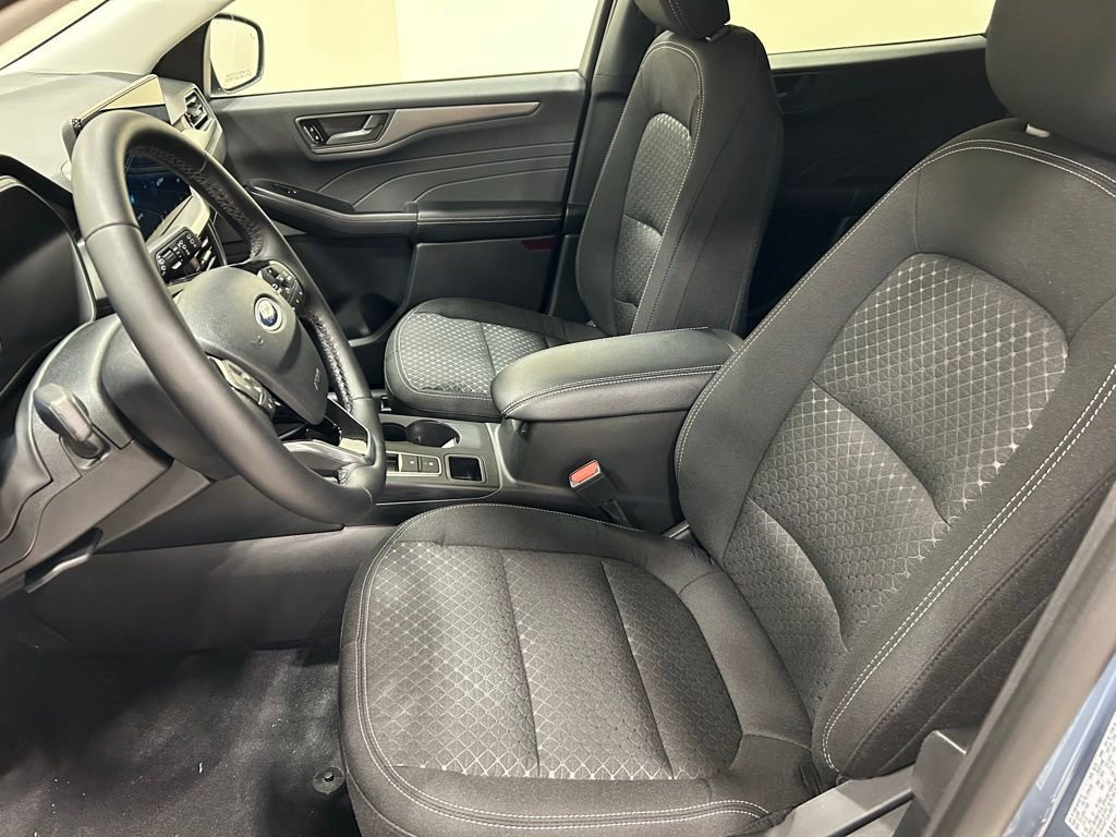 New 2026 Ford Escape Active w/ Tech Pack #1 image 9
