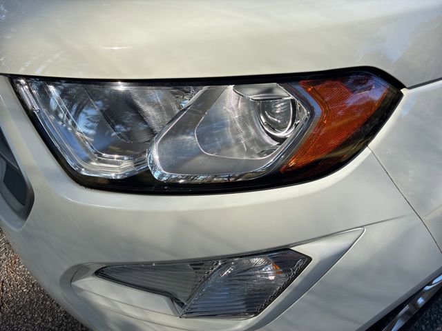 Used 2021 Ford EcoSport SE w/ SE Convenience Package image 10