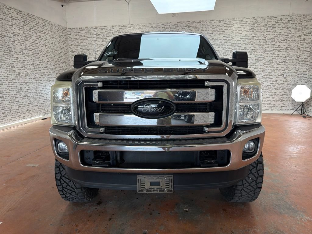 Used 2015 Ford F250 Lariat w/ Lariat Interior Package AWD/4WD image 2