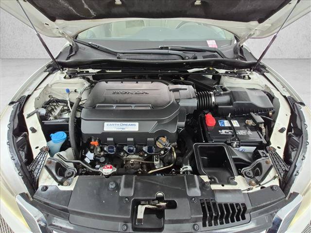 Used 2013 Honda Accord Touring image 27