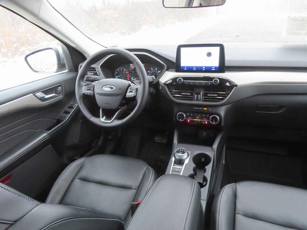 Used 2022 Ford Escape SEL image 4