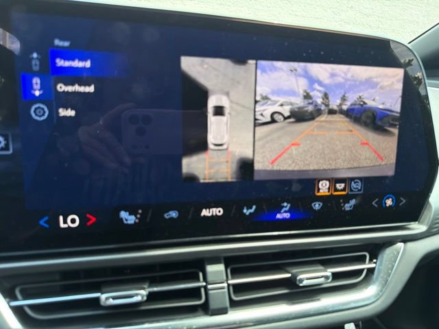 New 2026 Chevrolet Equinox EV LT w/ Comfort Package AWD/4WD image 20