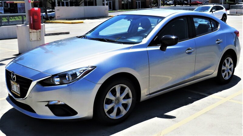 Used 2015 MAZDA MAZDA3 i SV
