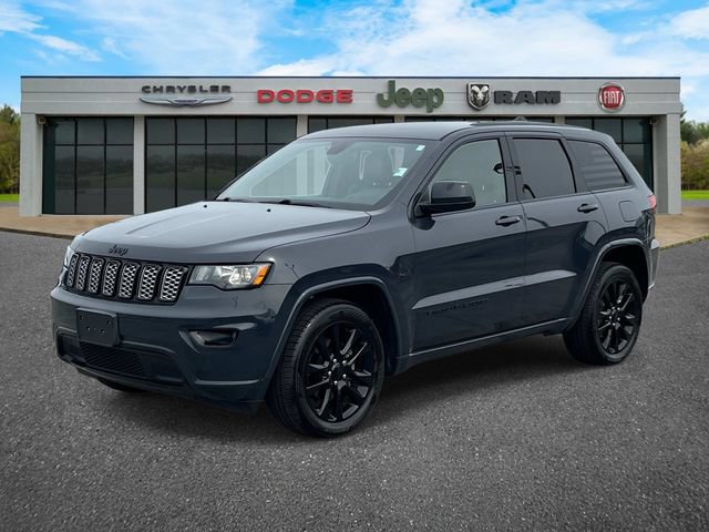 Certified 2018 Jeep Grand Cherokee Altitude RWD image 10
