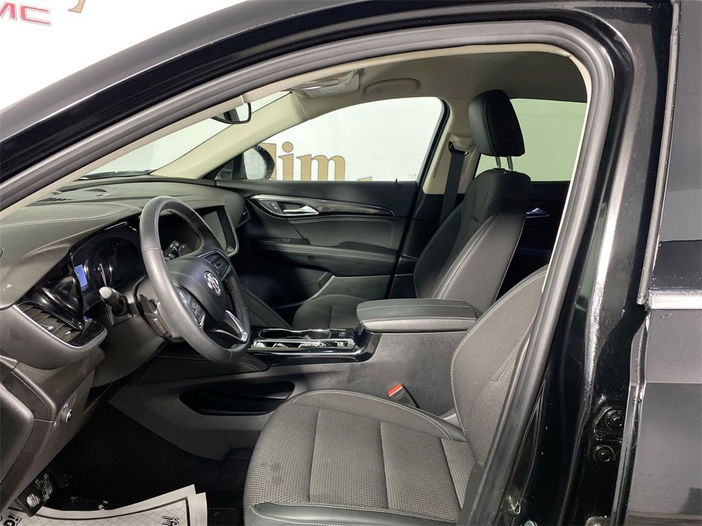 Used 2022 Buick Envision Preferred image 11