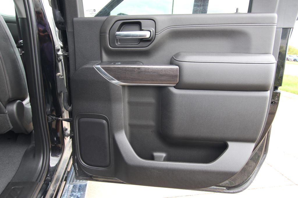Used 2023 Chevrolet Silverado 2500 LTZ w/ LTZ Plus Package AWD/4WD image 42