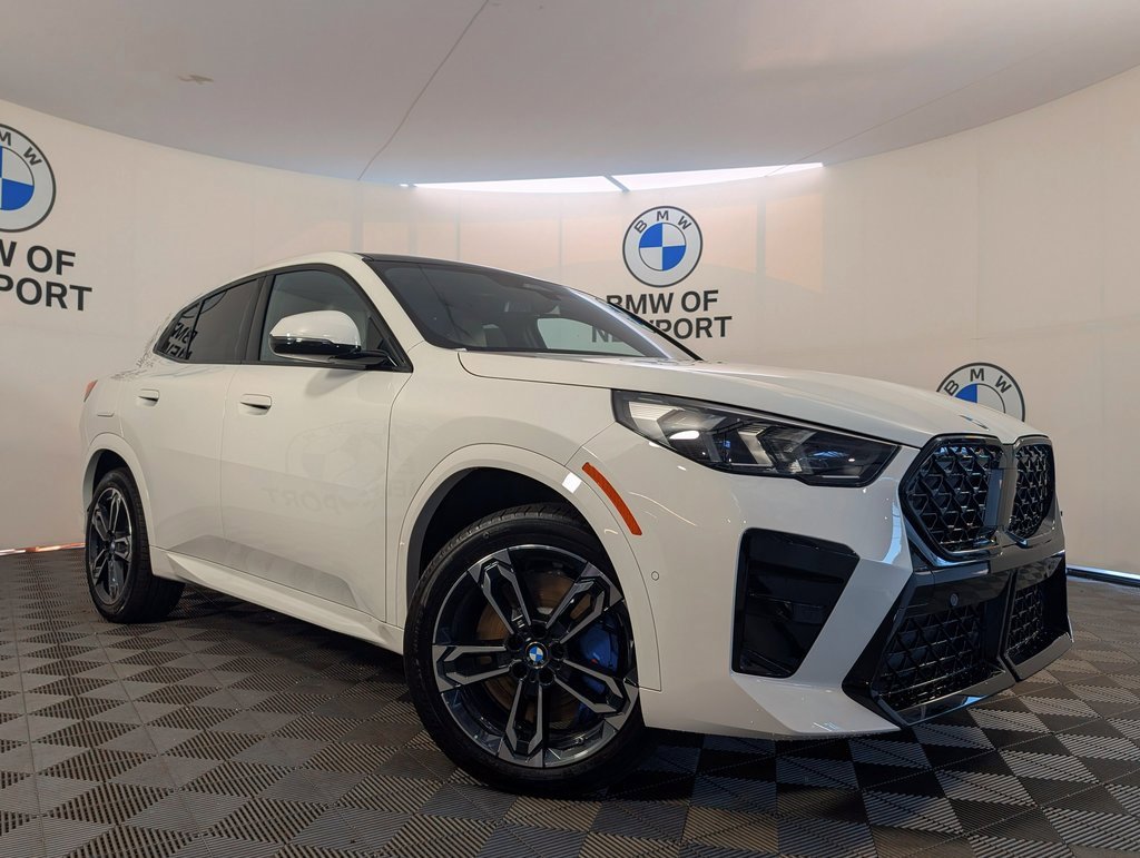New 2025 BMW X2 xDrive28i w/ M Sport Package image 3