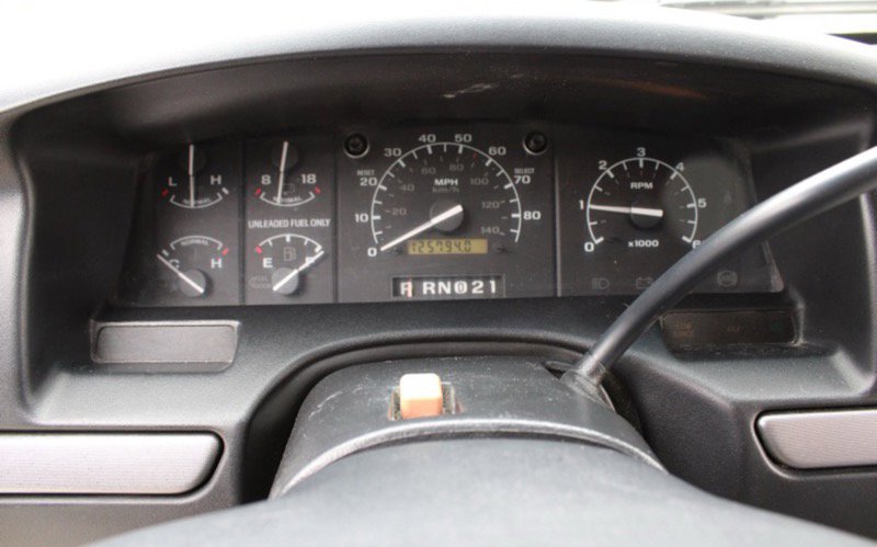 Used 1995 Ford Bronco XLT image 17