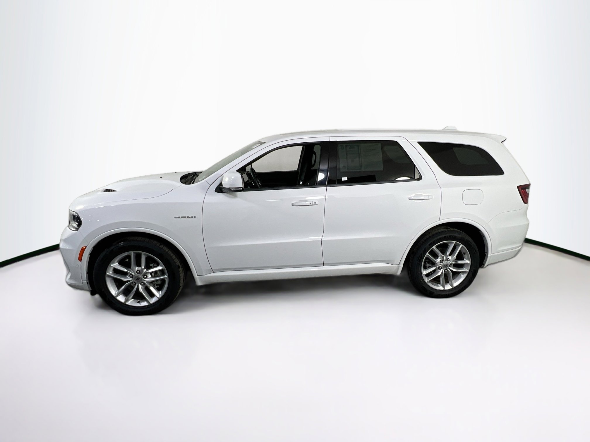 Used 2022 Dodge Durango R/T w/ Trailer Tow Group IV image 8