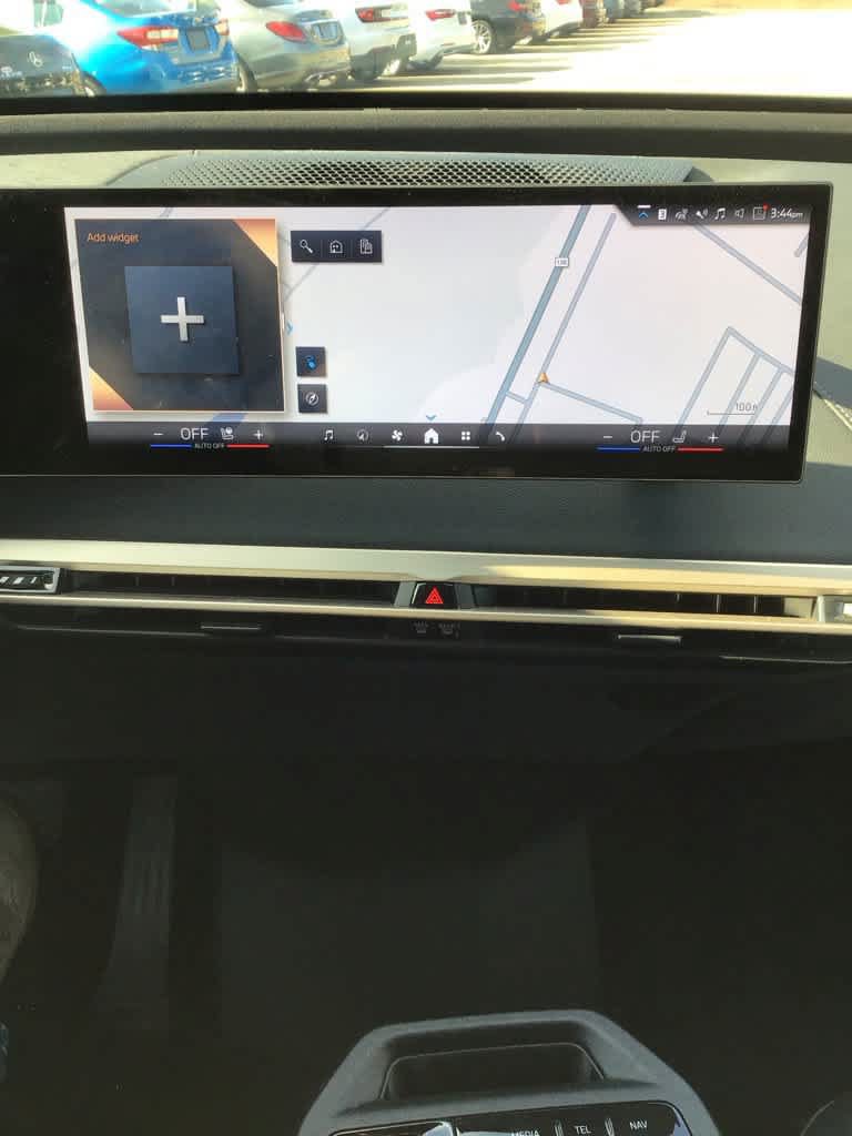Used 2024 BMW iX xDrive50 w/ Convenience Package AWD/4WD image 13