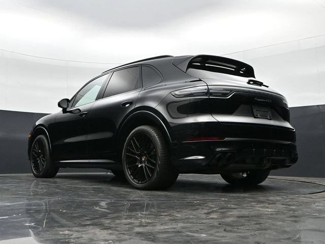 Used 2023 Porsche Cayenne GTS AWD/4WD image 41