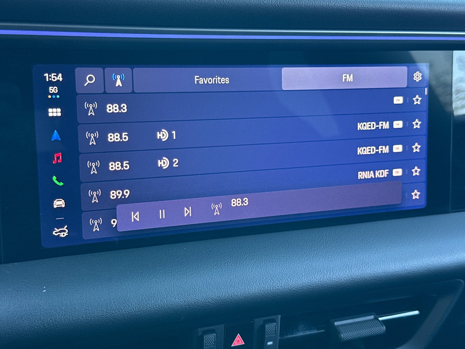 Certified 2026 Porsche Macan 4 Electric AWD/4WD image 18
