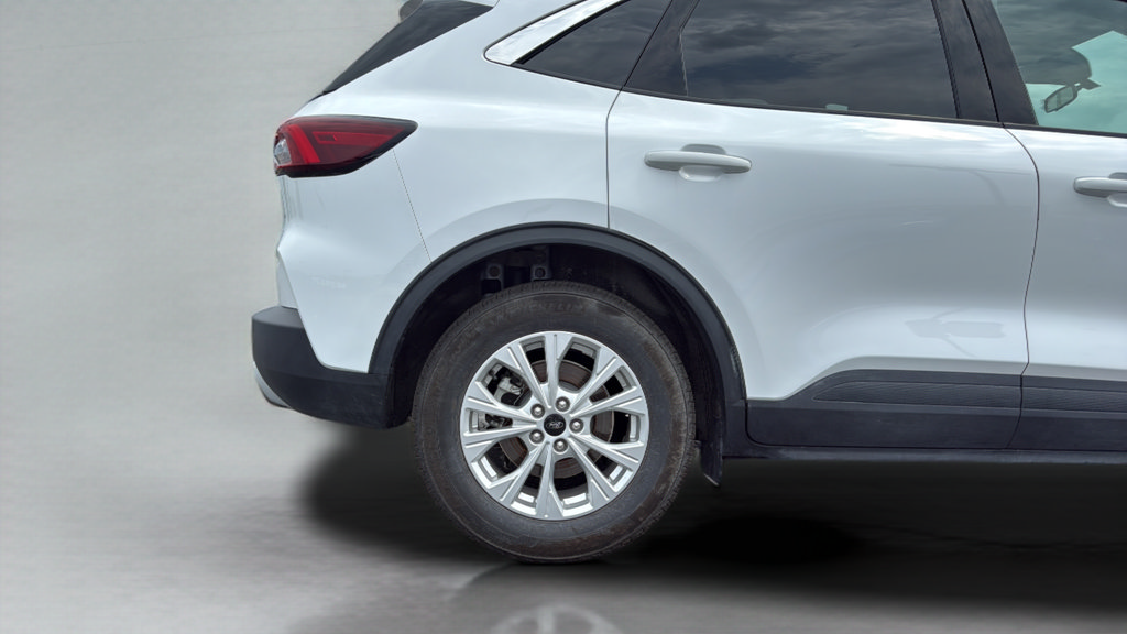 Certified 2023 Ford Escape Active w/ Cold Weather Package FWD image 14
