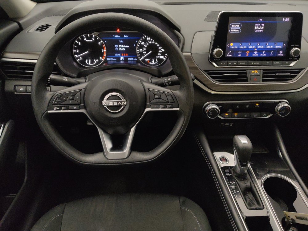 Used 2023 Nissan Altima 2.5 SV image 22