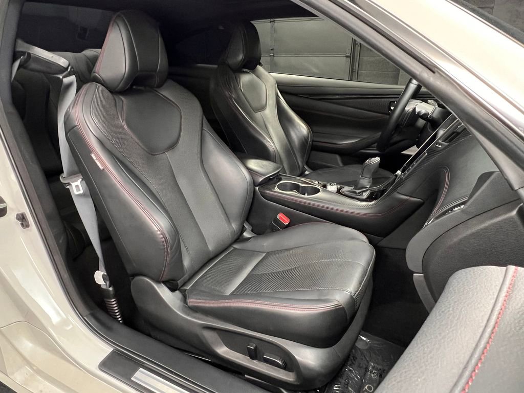 Used 2021 INFINITI Q60 Red Sport 400 RWD image 5