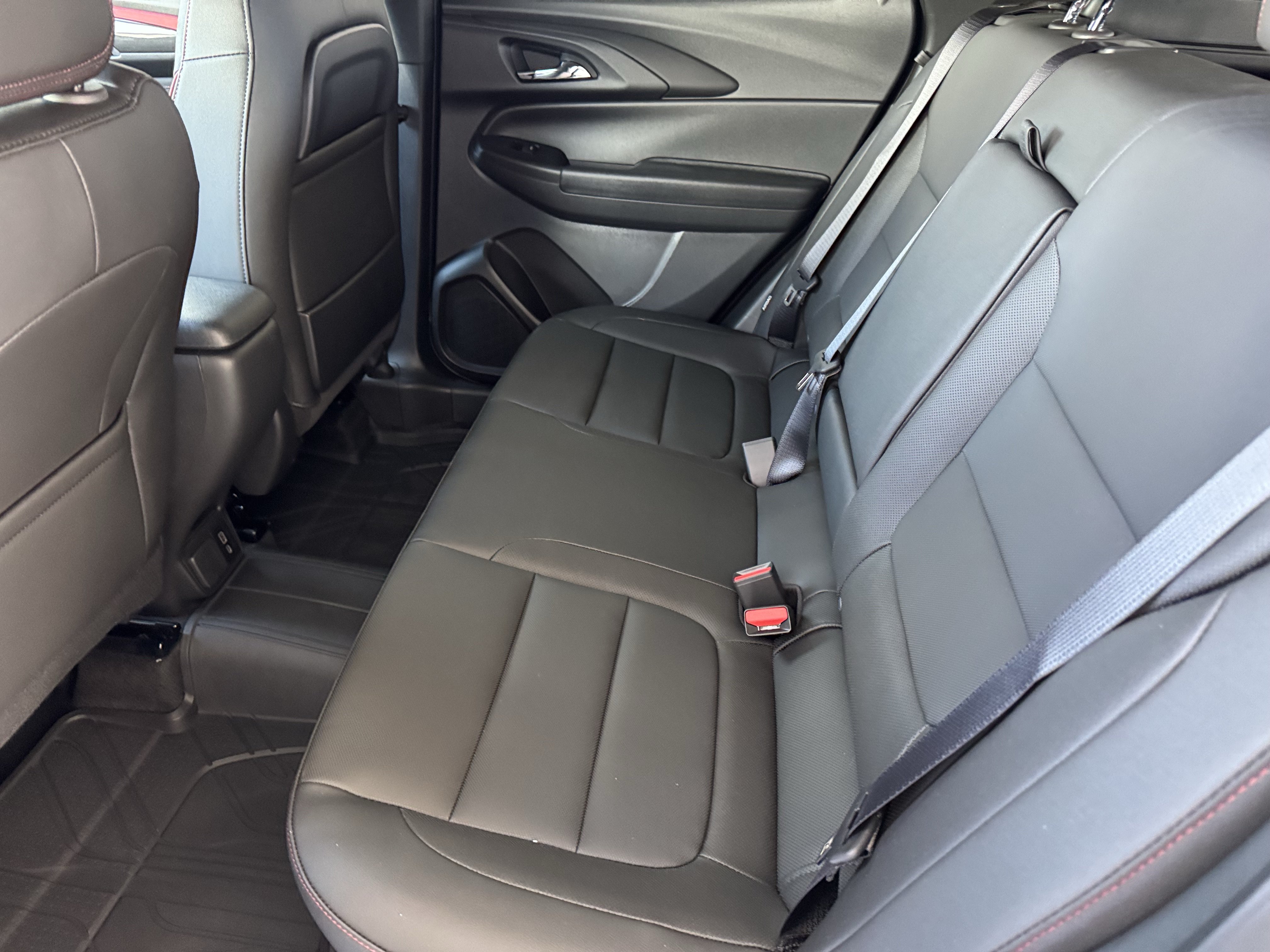 New 2026 Chevrolet TrailBlazer RS w/ Convenience Package AWD/4WD image 15