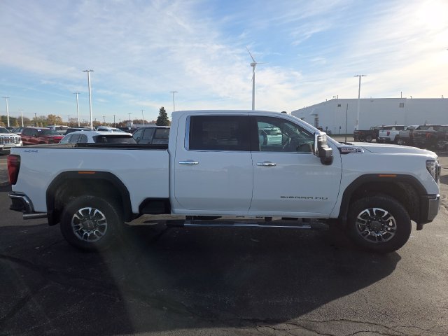 New 2025 GMC Sierra 2500 SLT w/ SLT Premium Package AWD/4WD image 23