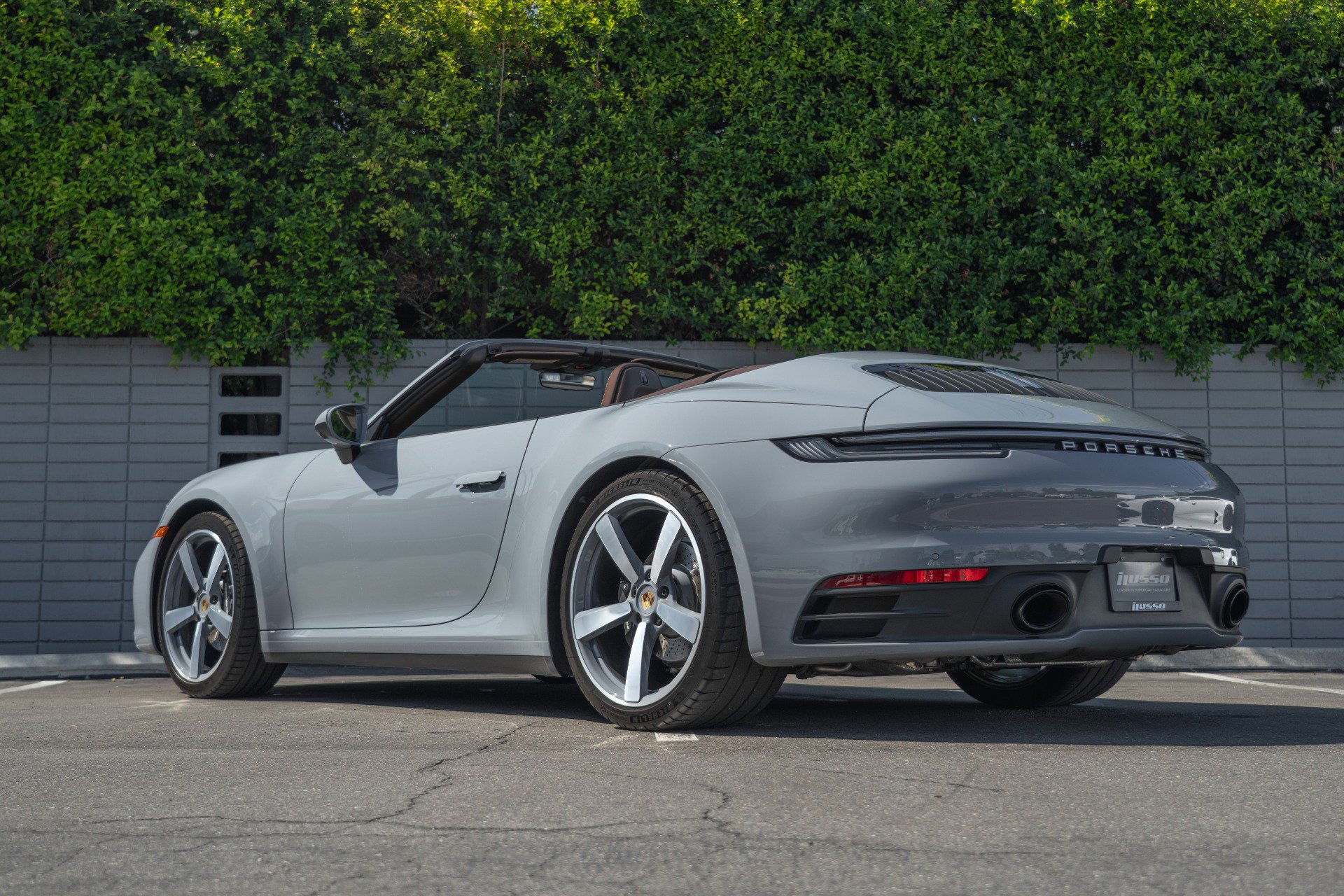 Used 2024 Porsche 911 Carrera image 23
