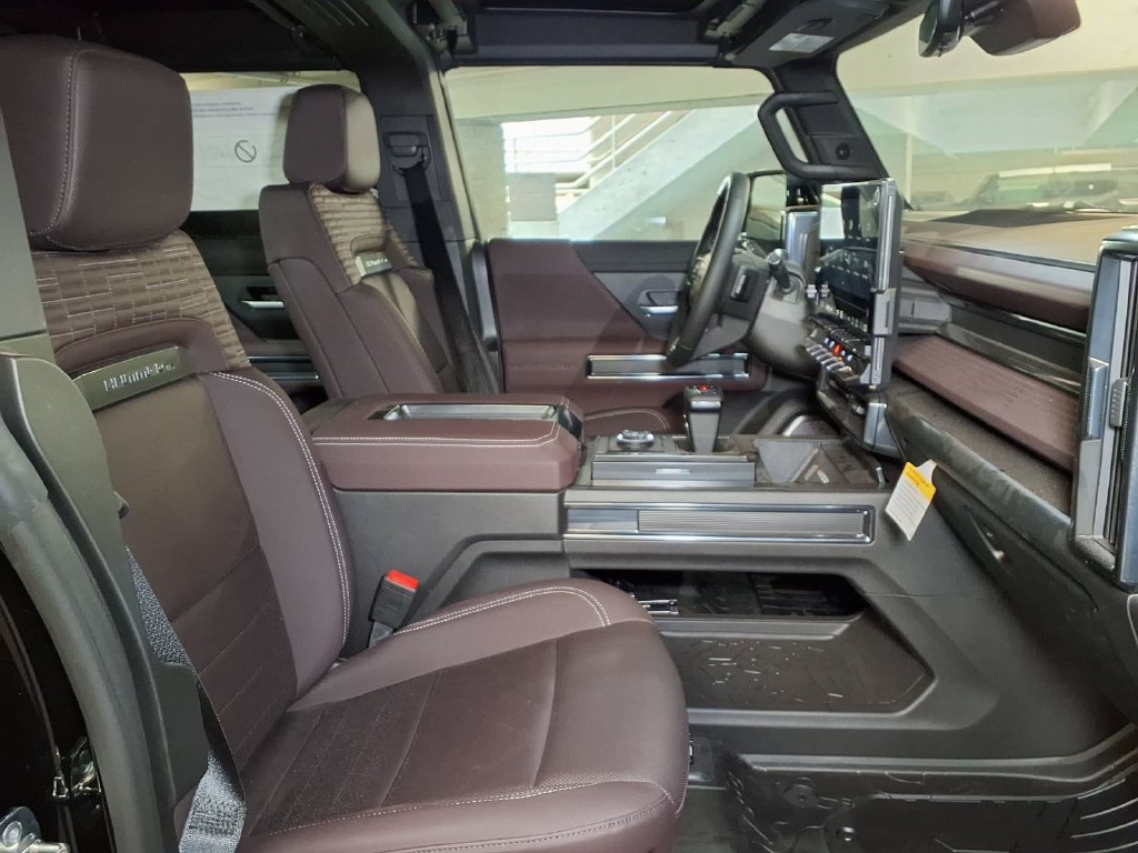 New 2026 GMC Hummer EV SUV AWD/4WD image 6