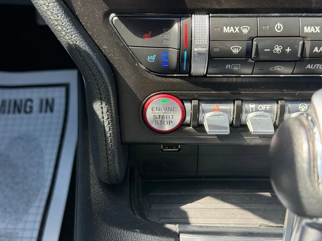 Used 2022 Ford Mustang Premium image 20