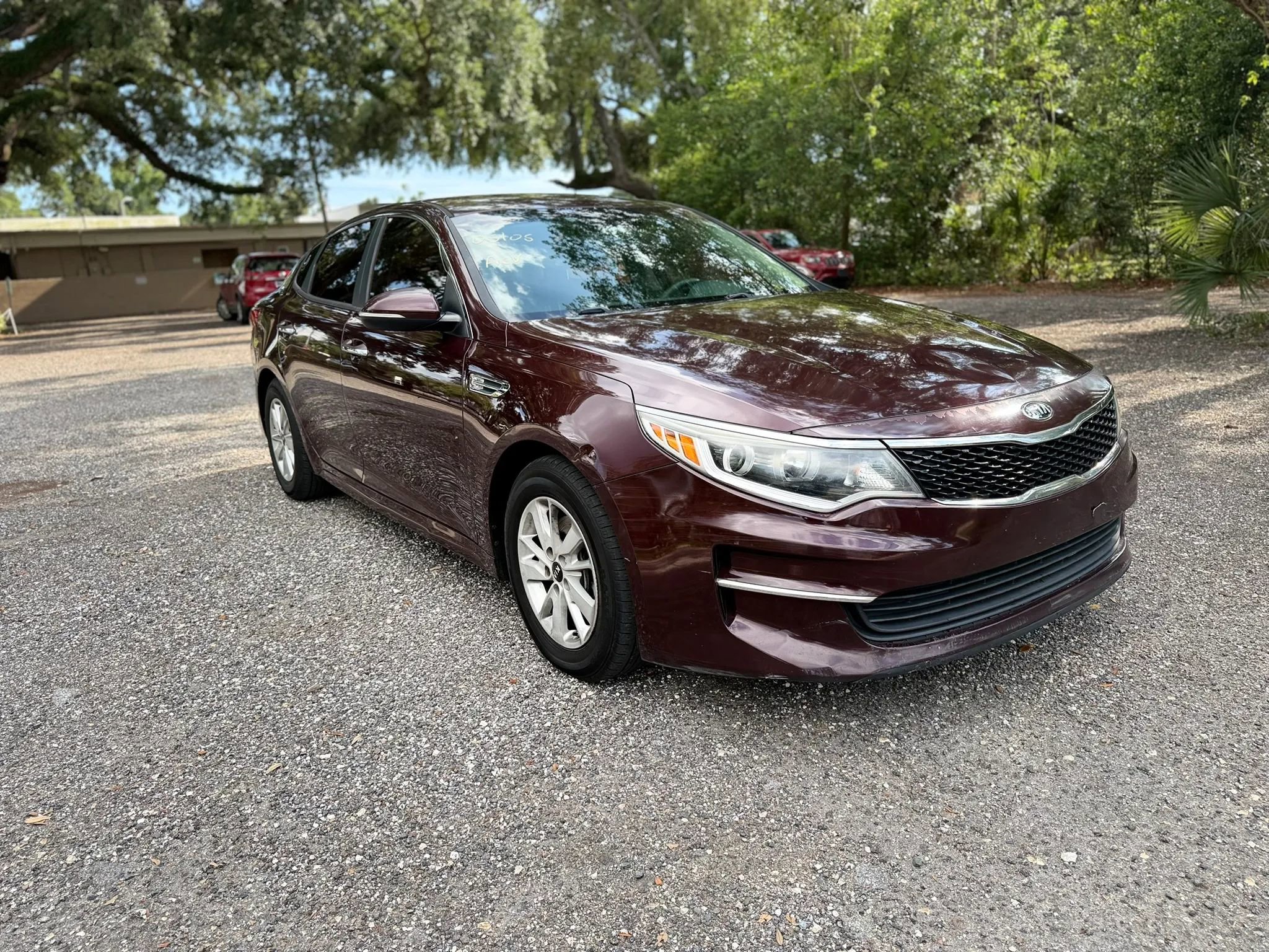 Used 2018 Kia Optima LX FWD image 3
