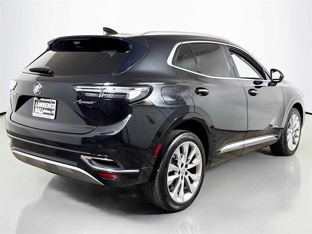 Certified 2023 Buick Envision Avenir image 4