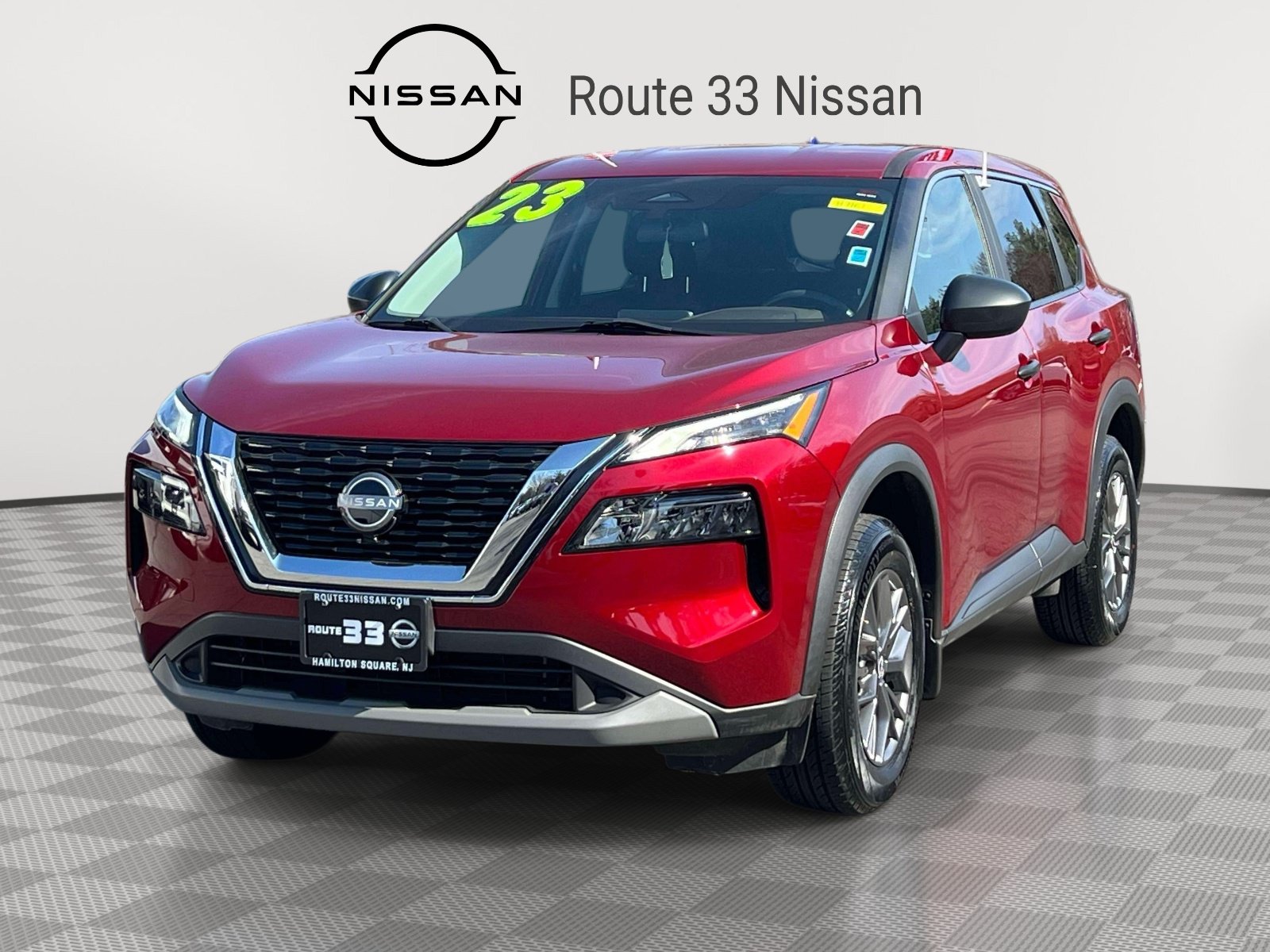 Used 2023 Nissan Rogue S AWD/4WD image 2
