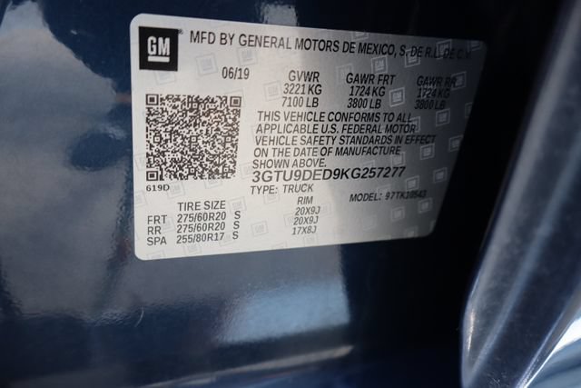 Used 2019 GMC Sierra 1500 SLT w/ SLT Premium Plus Package AWD/4WD image 41