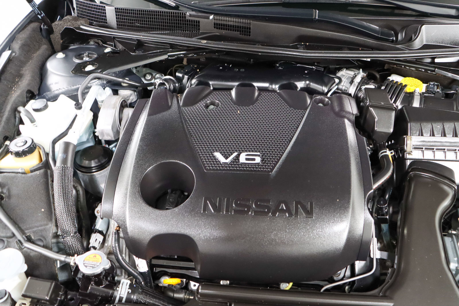 Used 2023 Nissan Maxima SR w/ Sport Mat Group image 30