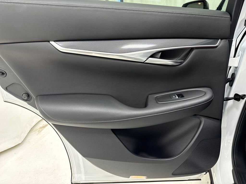 Used 2023 INFINITI QX50 Sport image 15