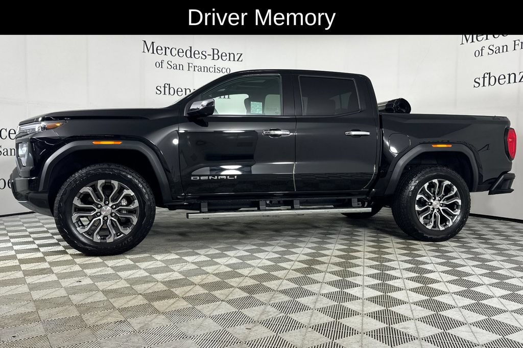 Used 2025 GMC Canyon Denali AWD/4WD image 8