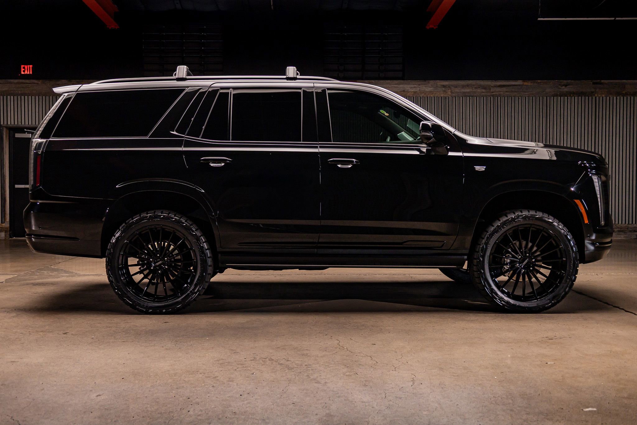 Used 2025 Cadillac Escalade Sport Platinum AWD/4WD image 11