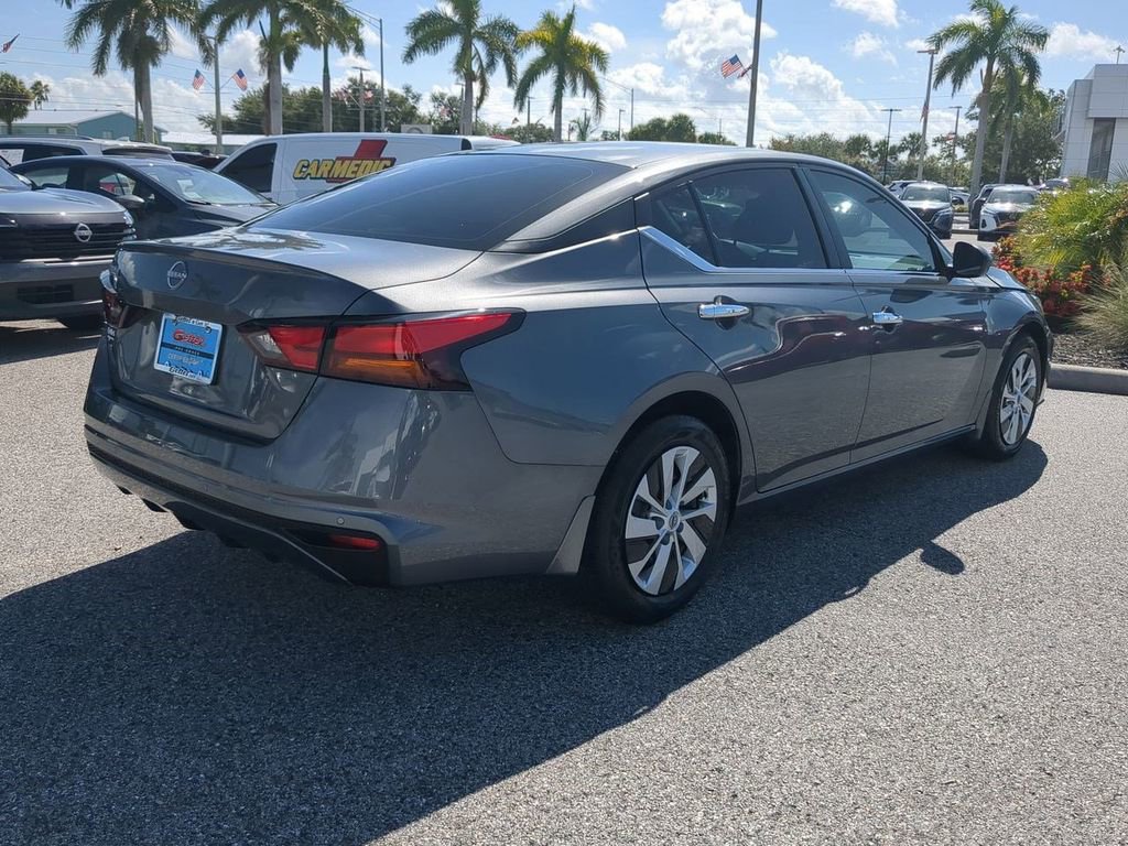 Certified 2024 Nissan Altima 2.5 S image 5