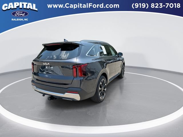 Used 2026 Kia Sorento SX FWD image 8