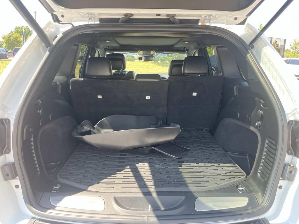 Used 2019 Jeep Grand Cherokee Limited X AWD/4WD image 12