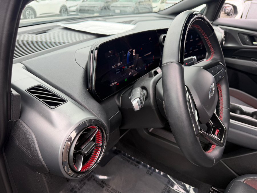 Used 2024 Chevrolet Equinox EV RS FWD image 10